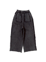 ダメージスウェットパンツ