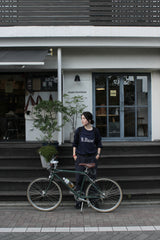 B .BaseロングスリーブT