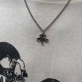 三葉草徽標魅力項鍊