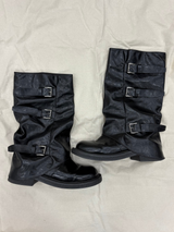 buckle point midi boots