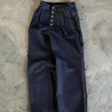 western short rigid wide tuck denim pants
