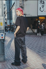 條紋寬鬆的褲子