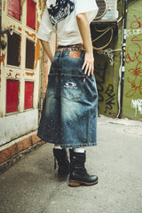 平成标志水钻牛仔短裤