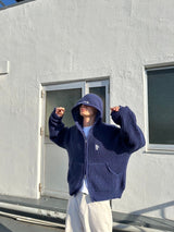 이중 지퍼 니트 까마귀