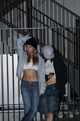 親吻完整的拉鍊連帽衫