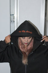 親吻完整的拉鍊連帽衫