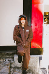 國王徽標拉鍊連帽衫