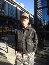 合成皮革短襯衫