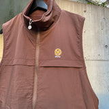 尼龍和羊毛可逆背心