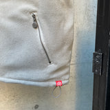 尼龍和羊毛可逆背心