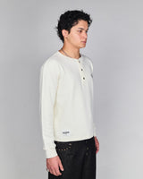 フラワースタッズサーマルTシャツ