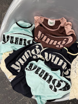 yung logo raglan lace L/S tee