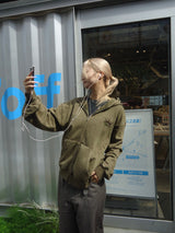 國王徽標樁縫線拉鍊連帽衫