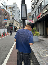 Kira logo gradation tee