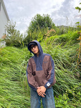 切換尼龍半拉鍊連帽衫