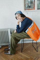 Snug shut-in bag
