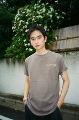 BW Flower pigment TEE