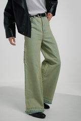 畫家寬耀斑牛仔布