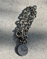 HEAD PHONE LOGO BRACELET