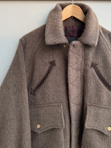 蓬鬆的西部布盧森