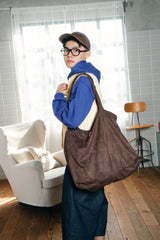 スウェードのひきこもりbag