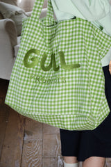 毛足の長いギンガムチェックのひきこもりbag