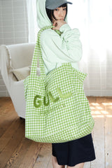 毛足の長いギンガムチェックのひきこもりbag