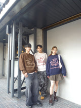 손 그리기 통치자 니트