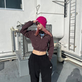 國王徽標樁縫製的拉鍊連帽衫(裁剪)