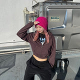 國王徽標樁縫製的拉鍊連帽衫(裁剪)