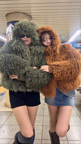 volume hood fur jacket