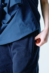 Button-Adjustable Silhouette L/S Shirt