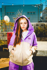 兩個音調拉式連帽衫