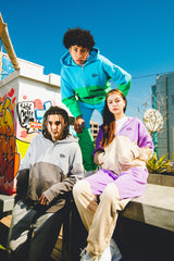 兩個音調拉式連帽衫