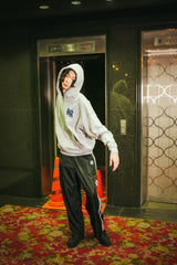 N9徽標針跡不平