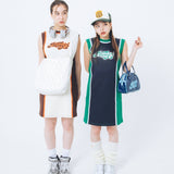 아뇨 여자 스포티 한 원 조각