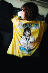 JUNKIE GIRL TEE