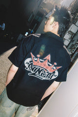 國王徽標開放式衣領襯衫