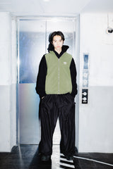 可逆的羊毛背心