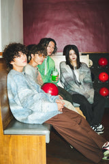 가디건에 대한 YS 그라데이션