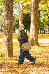 double pocket shoulder bag