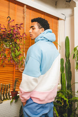 超過三色連帽衫