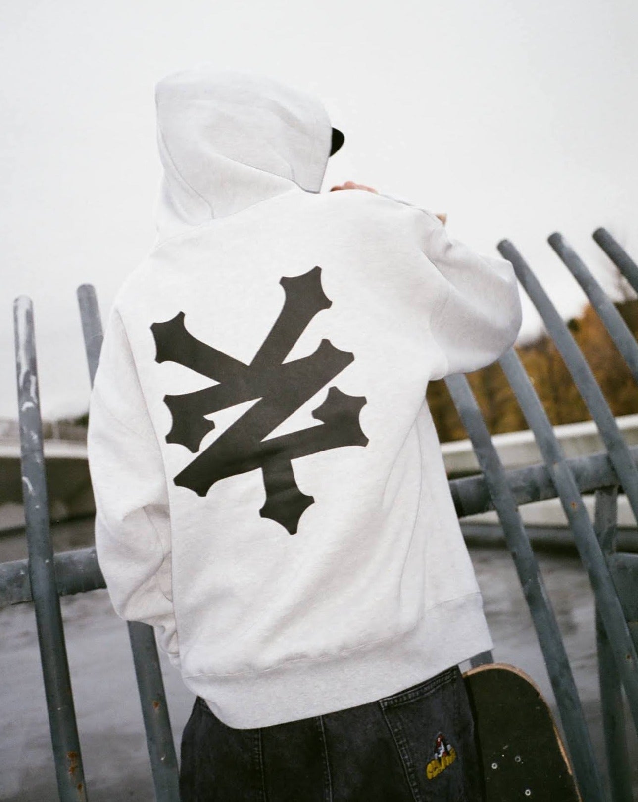新品未開封　centimeter official logo hoodie