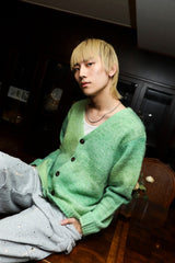 그라데이션 카디건