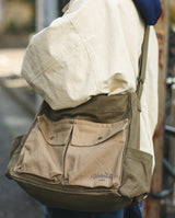 double pocket shoulder bag