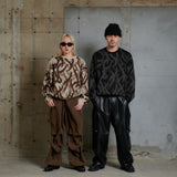 圓滿的軍事部落迷彩針織