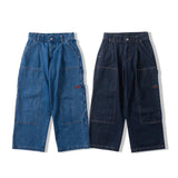 搖動男孩針跡牛仔褲