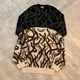 圓滿的軍事部落迷彩針織