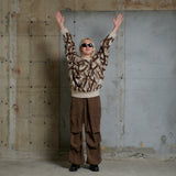 圓滿的軍事部落迷彩針織