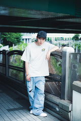 國王徽標損壞牛仔布